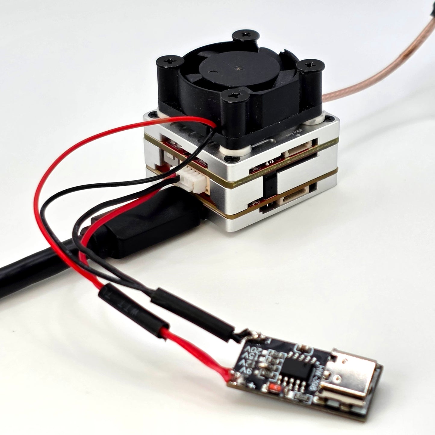 Divimath HDMI VTX – Digital 5.8 GHz HDMI Wireless Link for FPV and Embedded Systems